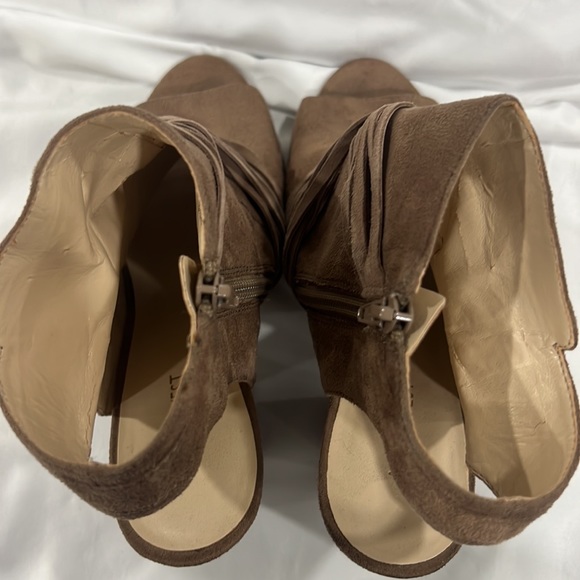 Nine West peep toe booties - Picture 3 of 8